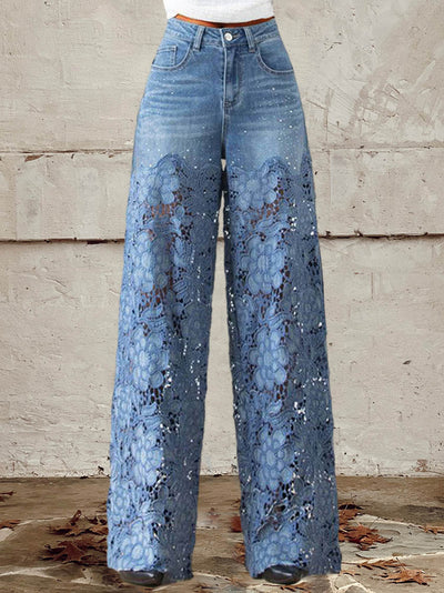 MAYA | Mittelhohe Damenjeans mit Spitzen- und Patchwork-Details